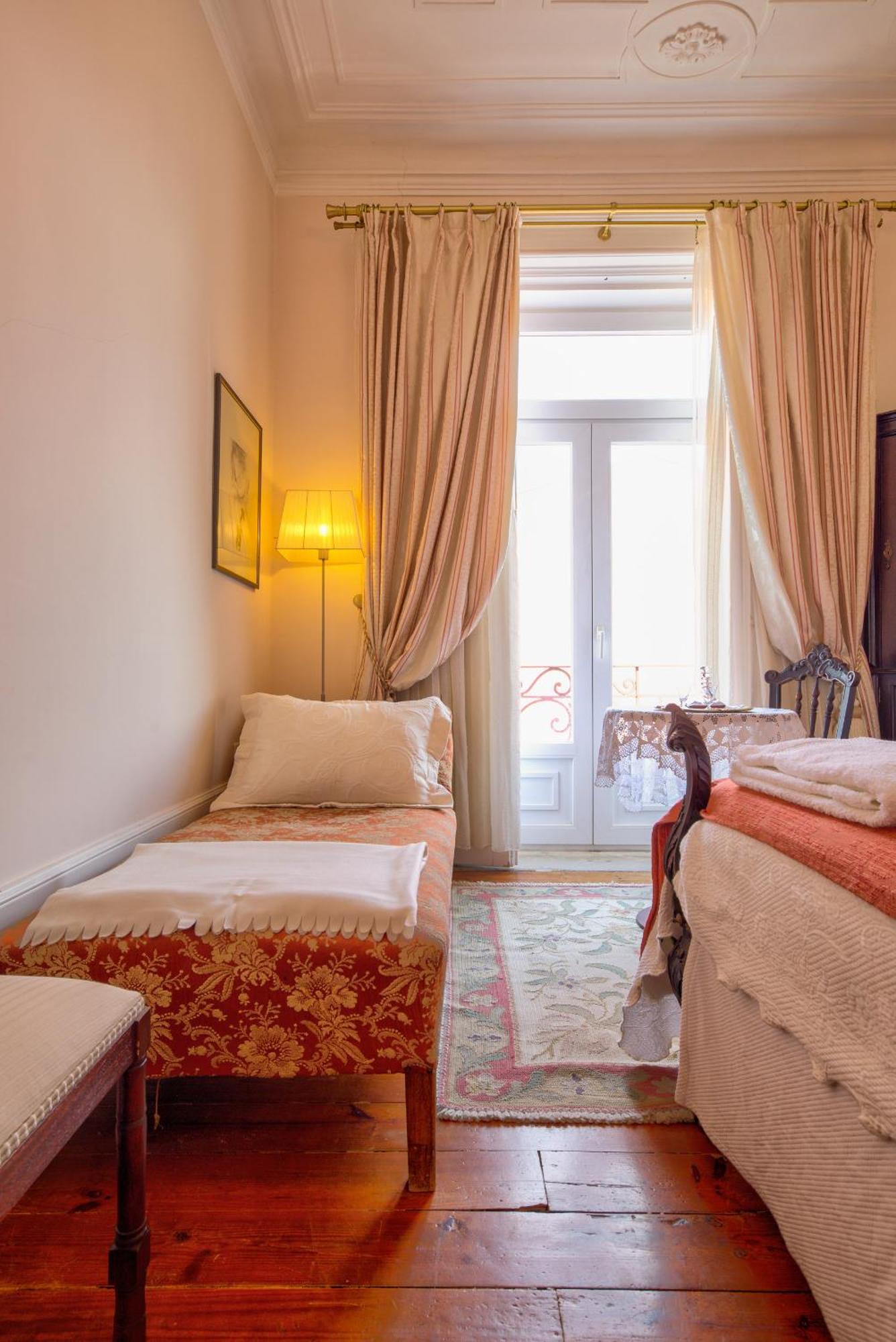 Adore Portugal Coimbra Guest House Zewnętrze zdjęcie